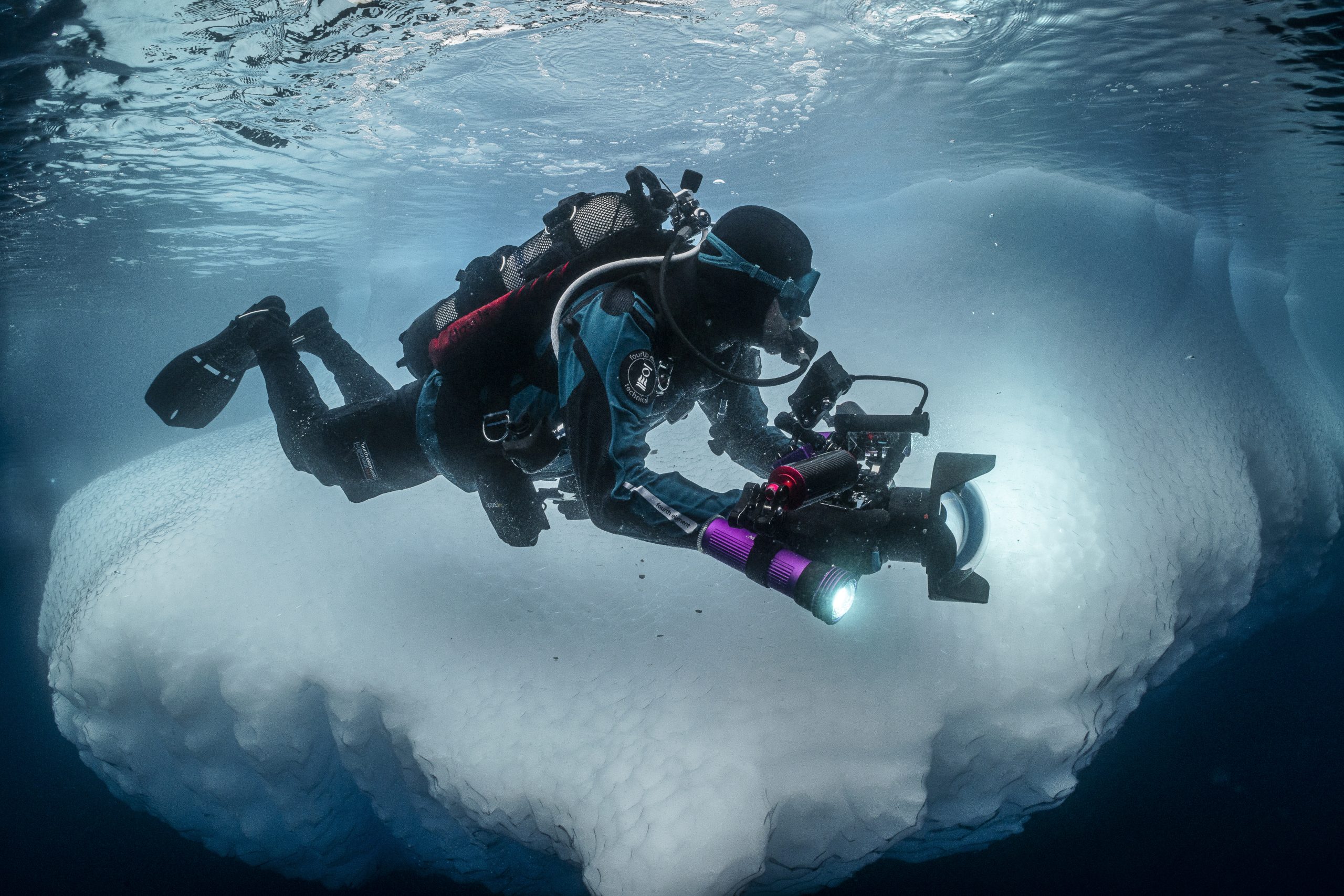 Dive Antarctica